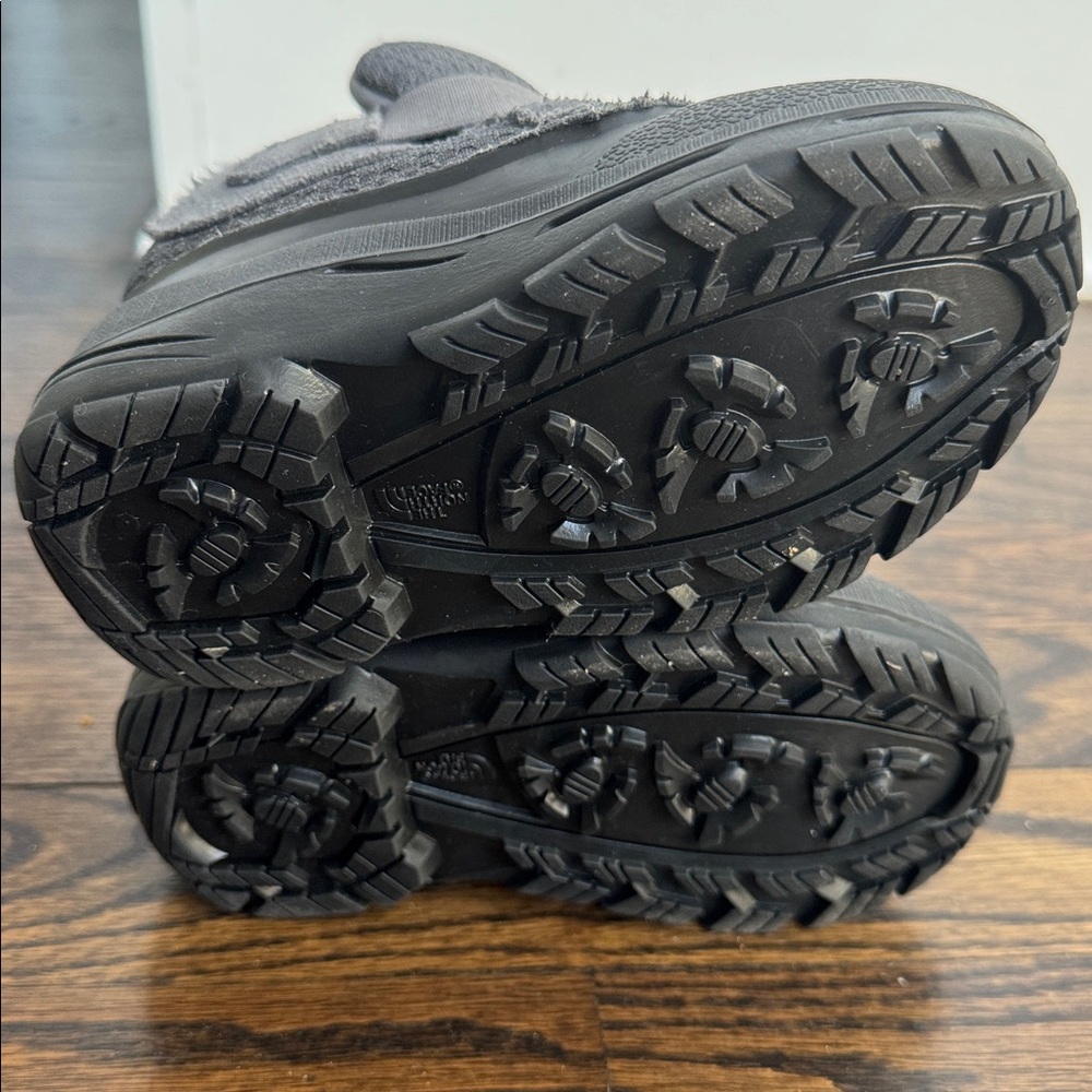 North Face Toddler Alpenglow II snow waterproof Boots zinc gray and black size 8 - Picture 8 of 8